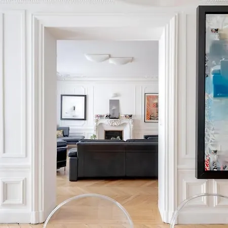Beautiful 4 Bedrooms Flat By Champs Elysees Apartamento