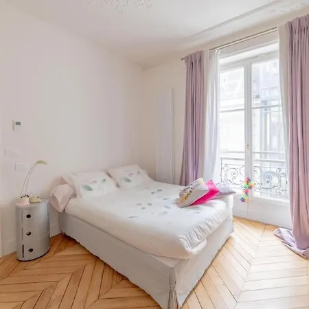 Beautiful 4 Bedrooms Flat By Champs Elysees Apartamento París